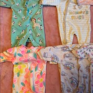 Tons of baby girl clothes all different sizes